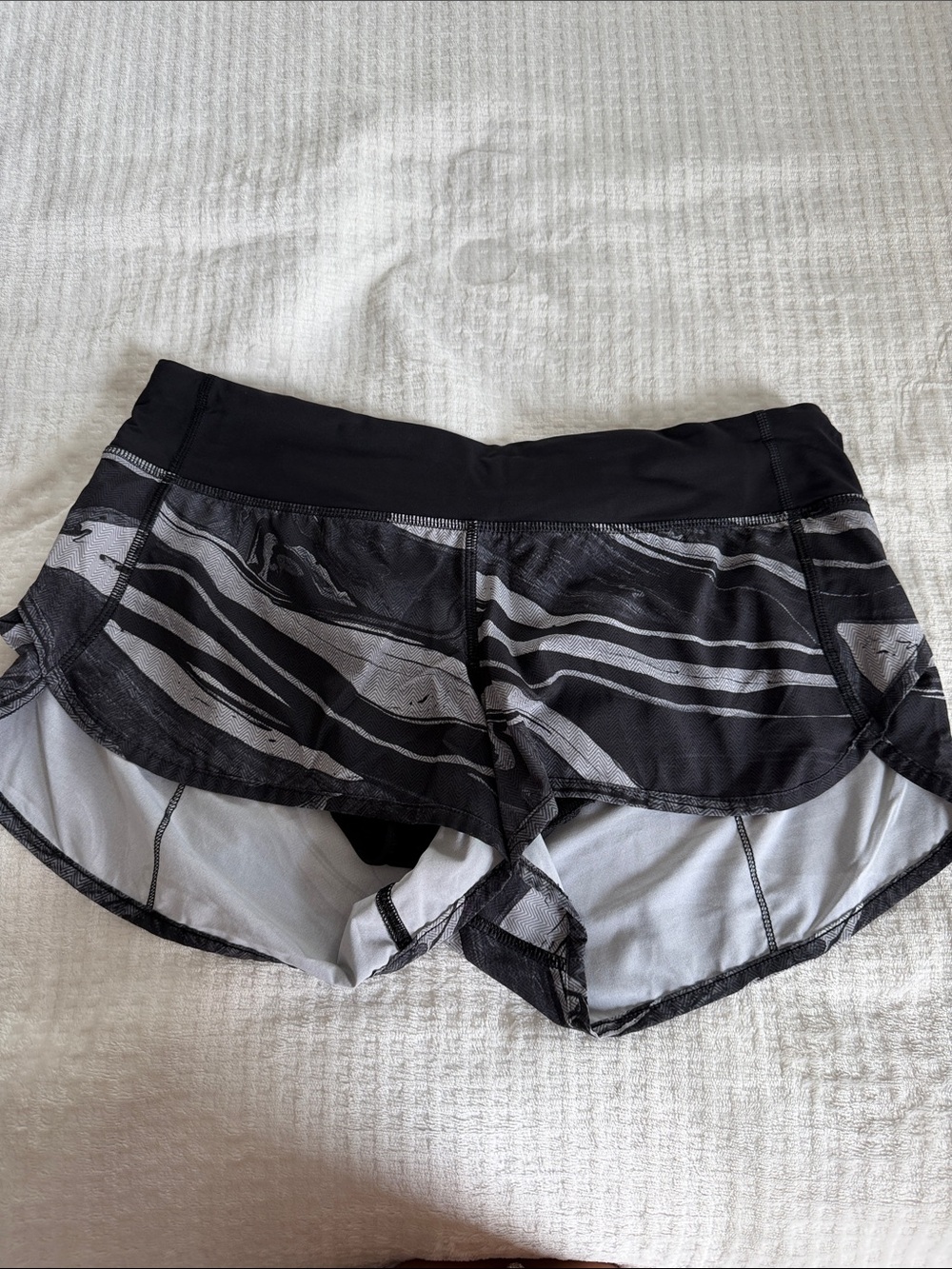 Lululemon speed up shorts